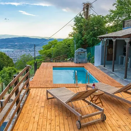 Anna's House بيت للعطل